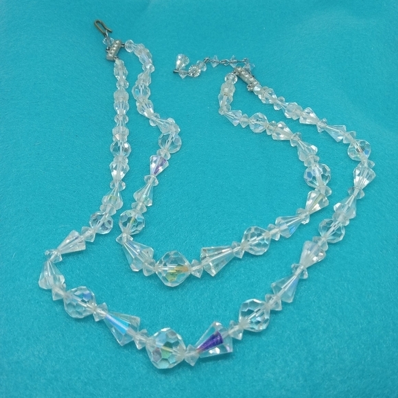 * vintage double strand aurora borealis unique conical shape beads necklace 17" - Picture 1 of 3
